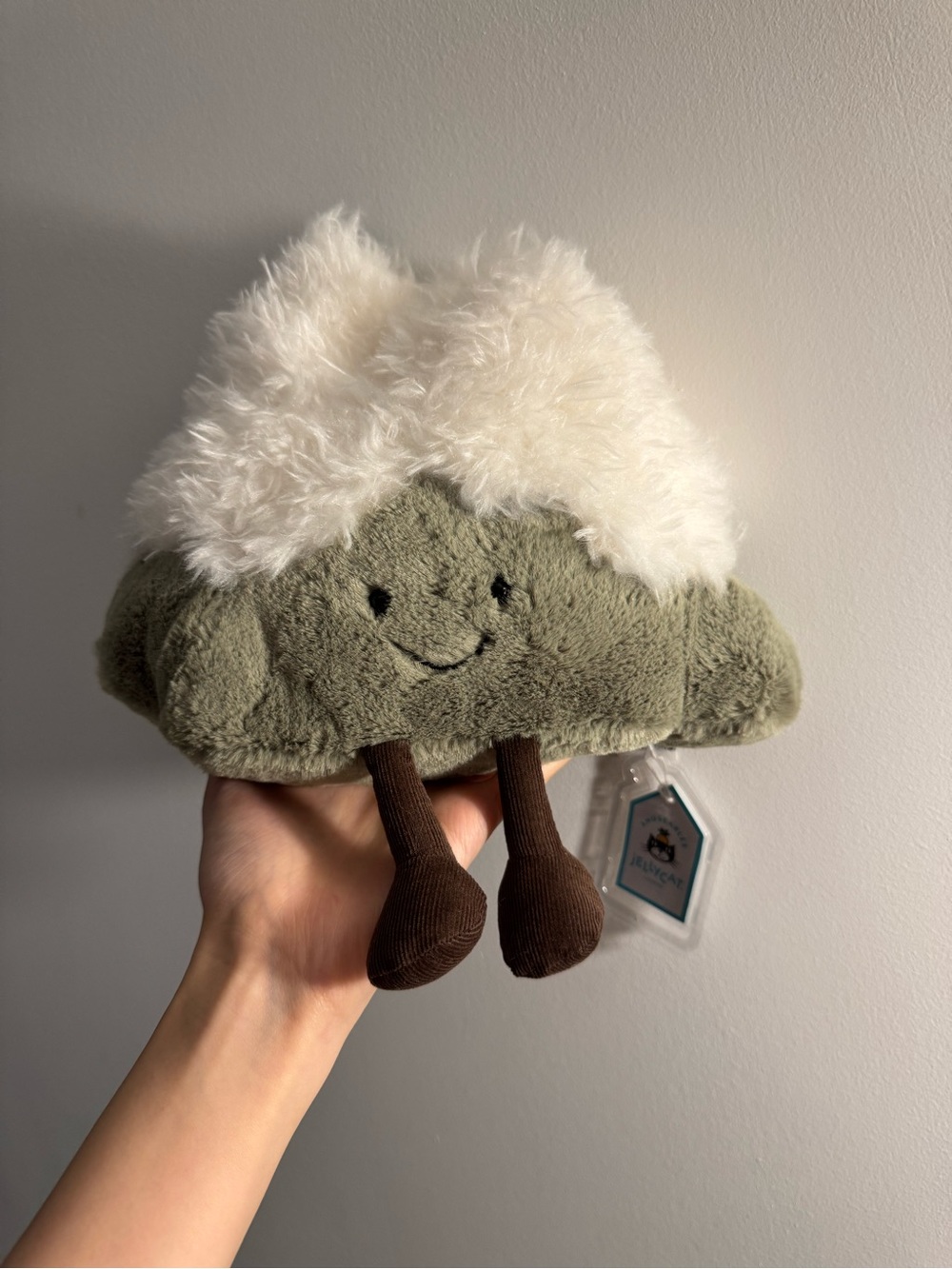 BNWT Jellycat amuseables mountain